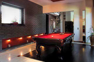 Trained pool table installers in San Francisco image3